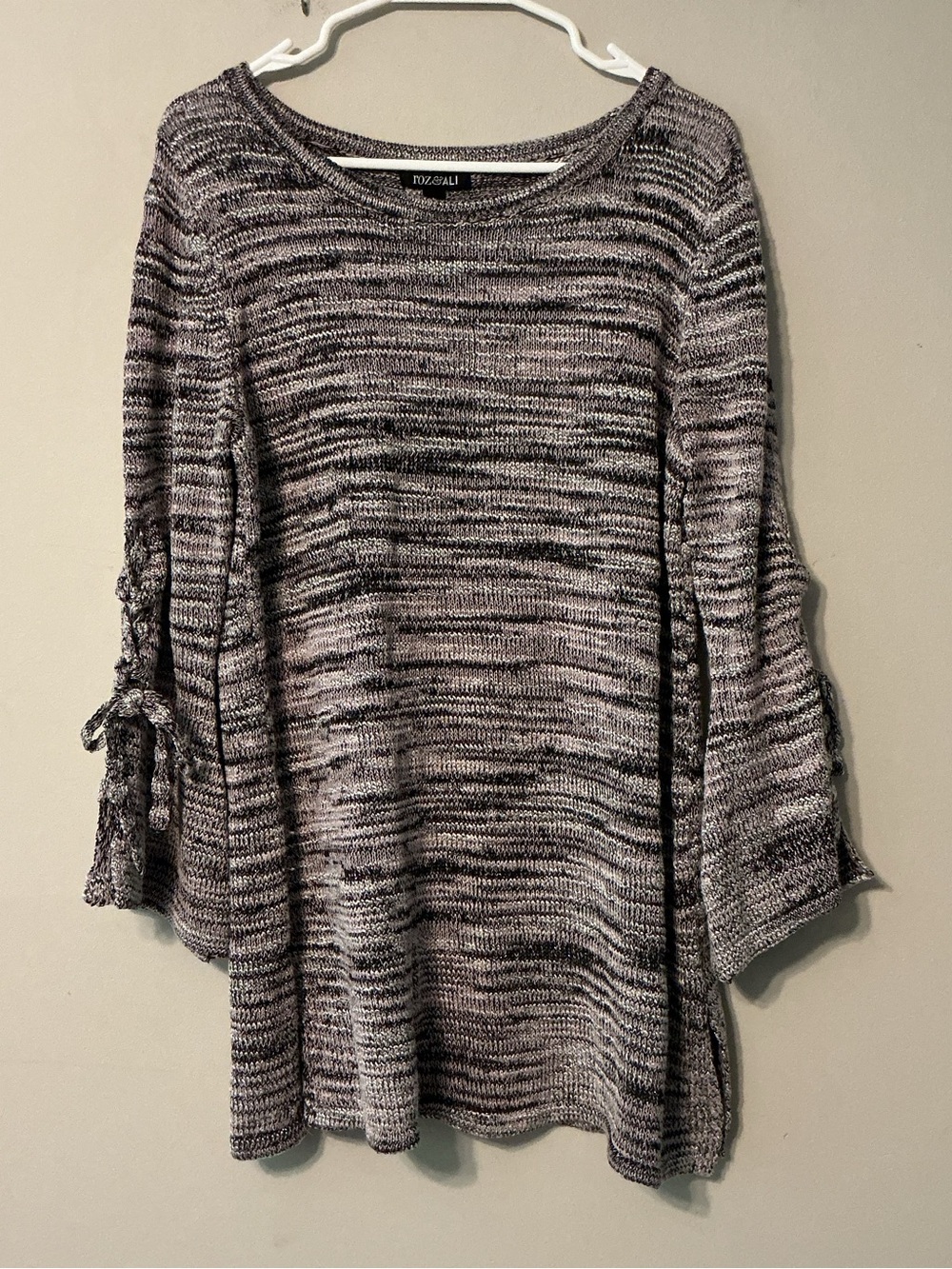 Roz & Ali Purple Shimmer W/ Lace Up Sleeves